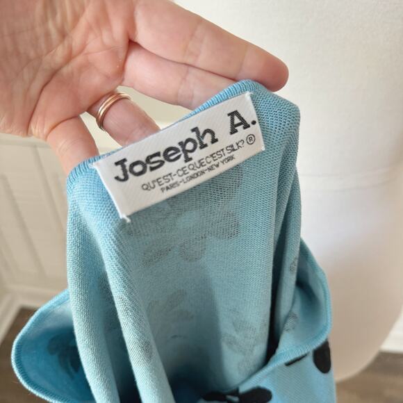 Vintage 90's Joseph A. Silk Blue Black Floral Knit Top Size S - Picture 5 of 5